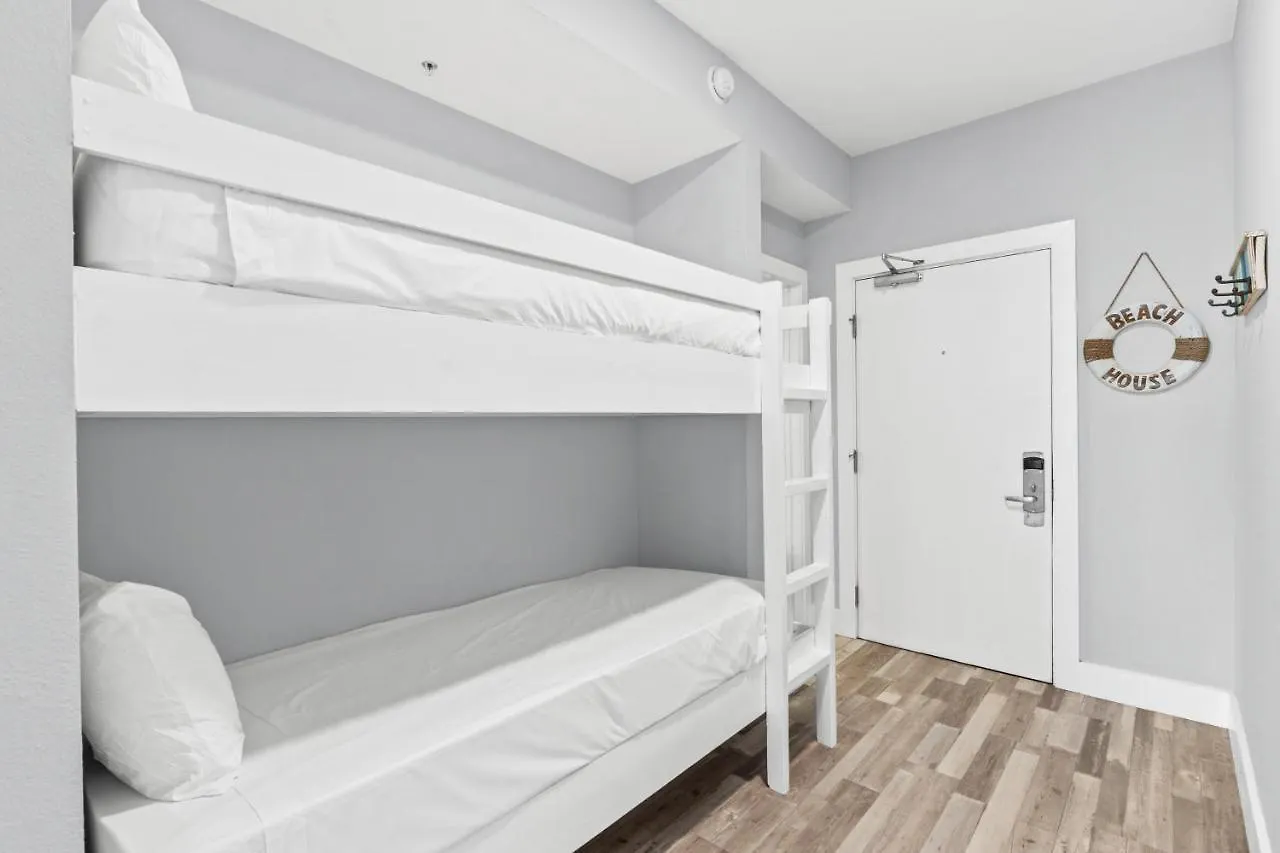 Semesterbostad Tidewater Beach Resort #1803 By Book That Condo Panama City Beach
