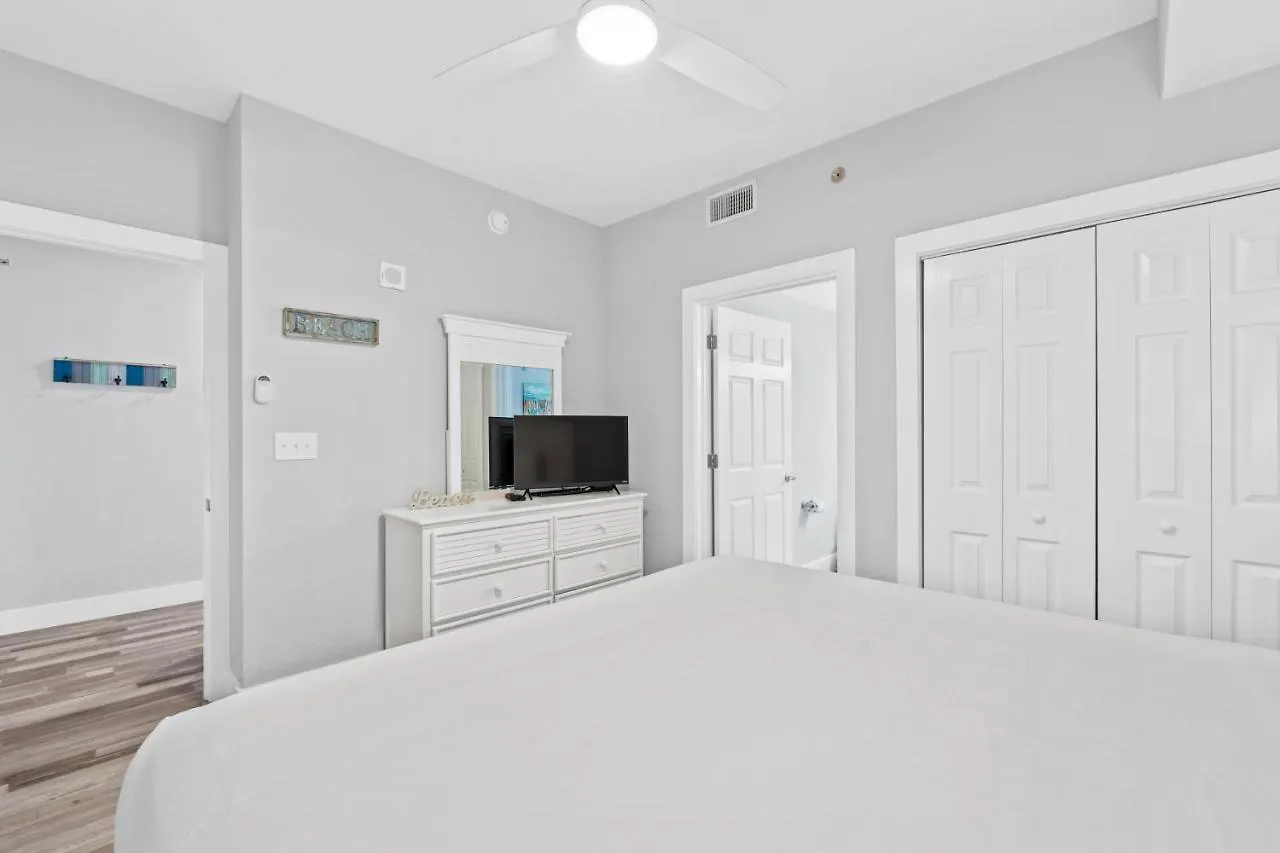 Tidewater Beach Resort #1803 By Book That Condo Panama City Beach USA