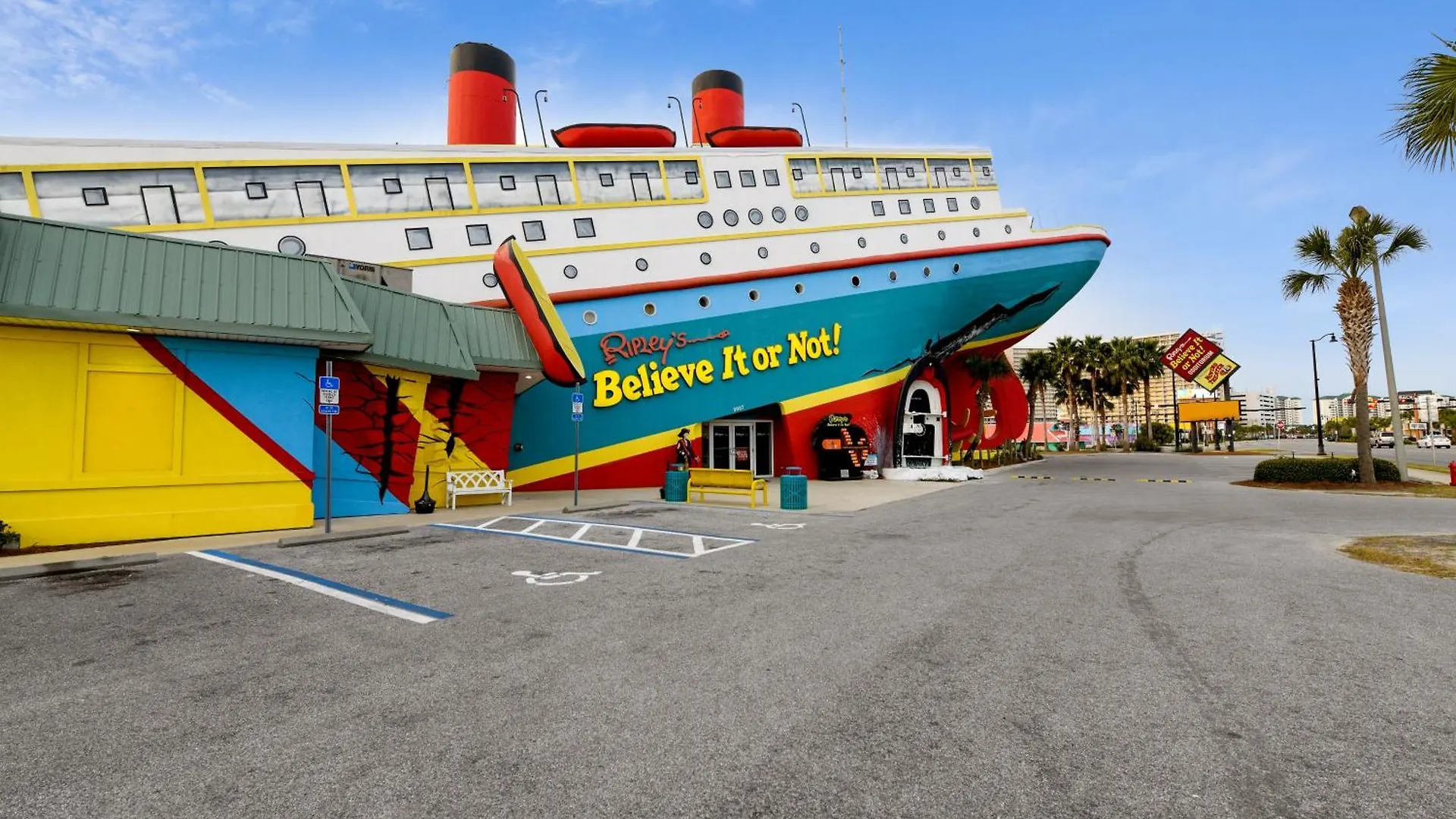 Semesterbostad Tidewater Beach Resort #1803 By Book That Condo Panama City Beach