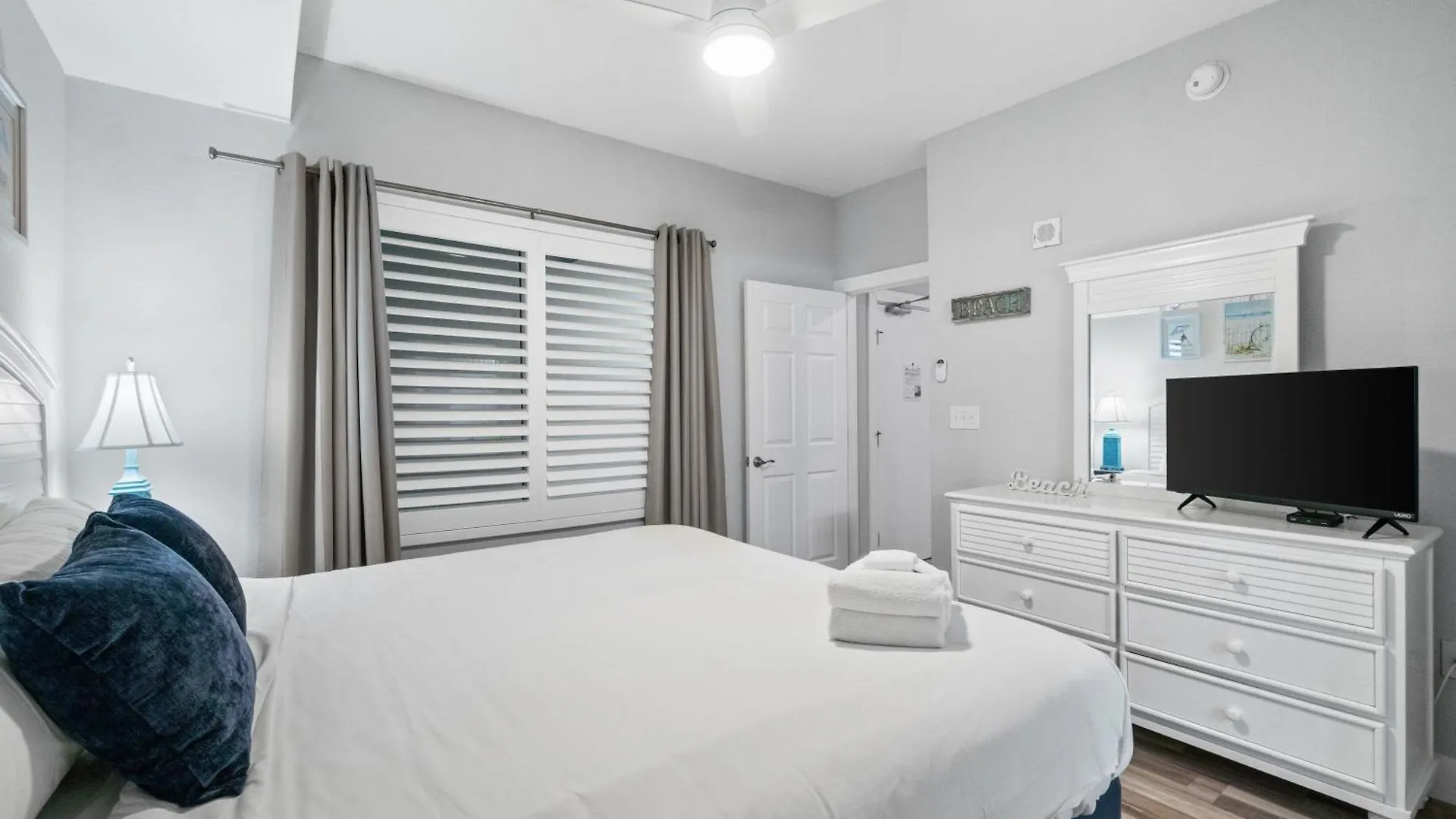 Tidewater Beach Resort #1803 By Book That Condo Panama City Beach